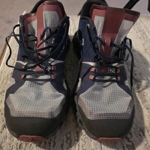 On Running Men's Black and Red Shoes